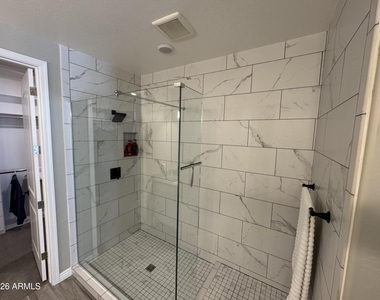 5100 E Rancho Paloma Drive - Photo Thumbnail 12
