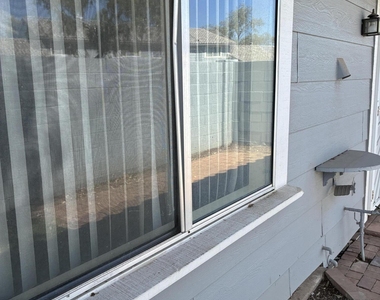 860 N Mcqueen Road - Photo Thumbnail 16