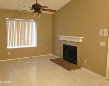 860 N Mcqueen Road - Photo Thumbnail 1