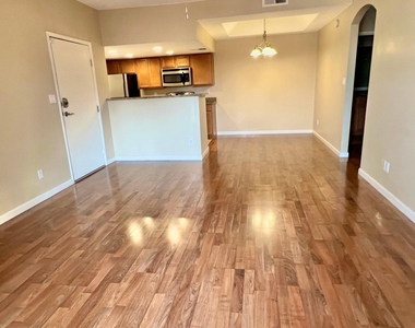 1125 E Broadway Road - Photo Thumbnail 23