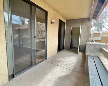 1125 E Broadway Road - Photo Thumbnail 29