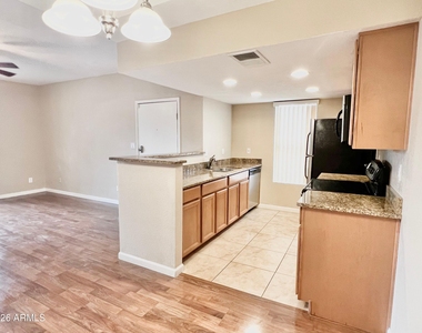1125 E Broadway Road - Photo Thumbnail 18