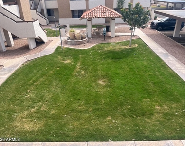 1125 E Broadway Road - Photo Thumbnail 30