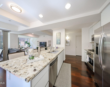 7121 E Rancho Vista Drive - Photo Thumbnail 24