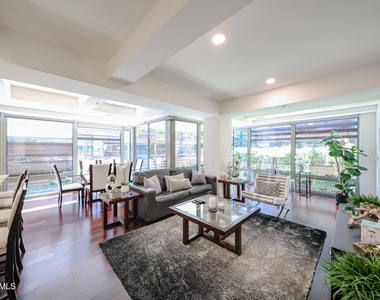 7121 E Rancho Vista Drive - Photo Thumbnail 44