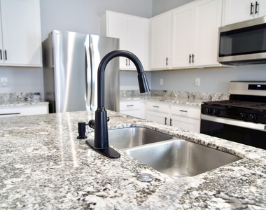 15545 W Smoketree Drive - Photo Thumbnail 9