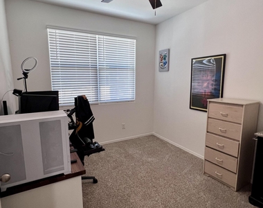 15545 W Smoketree Drive - Photo Thumbnail 21