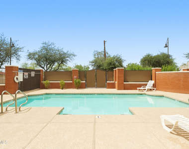 641 S Roosevelt Street - Photo Thumbnail 28