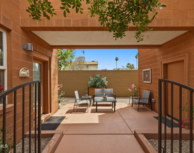 641 S Roosevelt Street - Photo Thumbnail 23