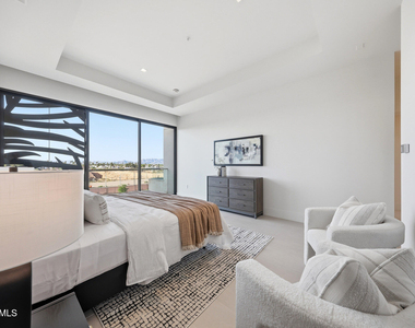 6587 N Palmeraie Boulevard - Photo Thumbnail 16