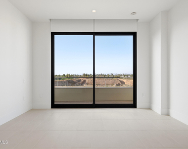 6587 N Palmeraie Boulevard - Photo Thumbnail 21