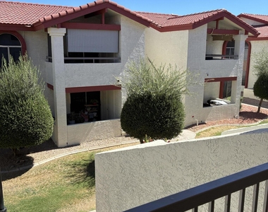 10610 S 48th Street - Photo Thumbnail 14