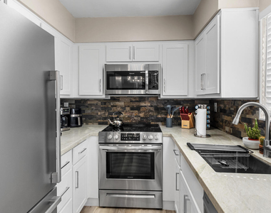4610 N 68th Street - Photo Thumbnail 2
