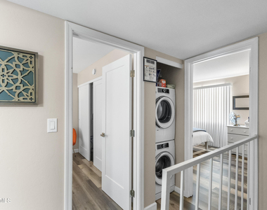 4610 N 68th Street - Photo Thumbnail 12