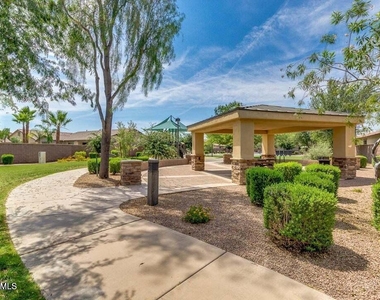 2497 E Aris Drive - Photo Thumbnail 29