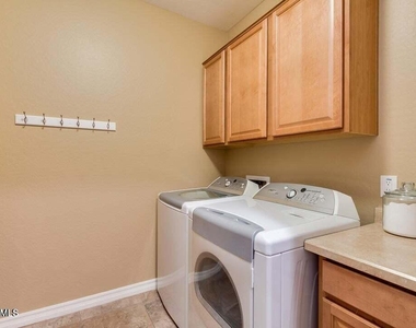 2497 E Aris Drive - Photo Thumbnail 19