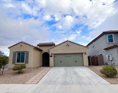 17870 W Hadley Street - Photo Thumbnail 1