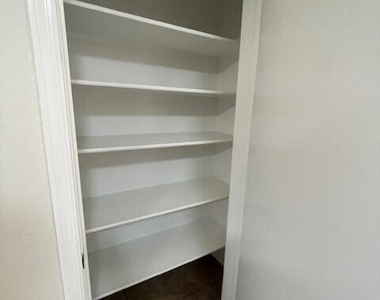 35747 W Velazquez Drive - Photo Thumbnail 5