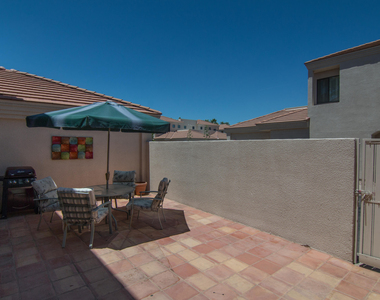 8270 N Hayden Road - Photo Thumbnail 25