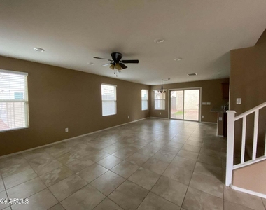 6838 E Posada Circle - Photo Thumbnail 3