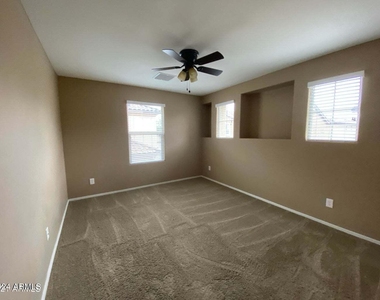 6838 E Posada Circle - Photo Thumbnail 30