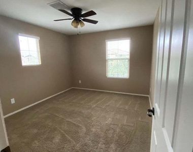 6838 E Posada Circle - Photo Thumbnail 19