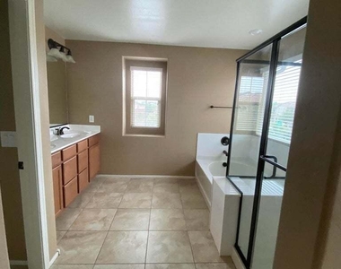 6838 E Posada Circle - Photo Thumbnail 35