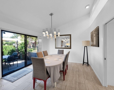 8208 E Del Cuarzo Drive - Photo Thumbnail 12