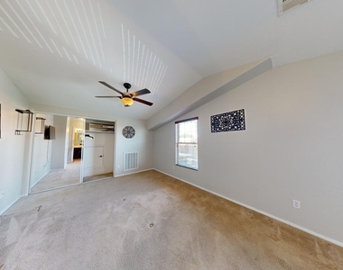 164 W Campbell Court - Photo Thumbnail 12