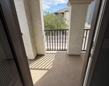 1563 W Marlin Drive - Photo Thumbnail 38