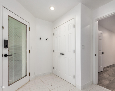 3800 E Lincoln Drive - Photo Thumbnail 29