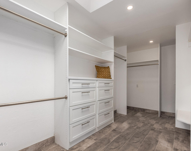 3800 E Lincoln Drive - Photo Thumbnail 19
