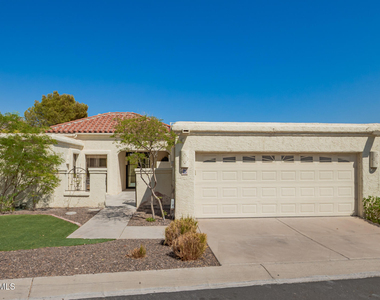 3800 E Lincoln Drive - Photo Thumbnail 1