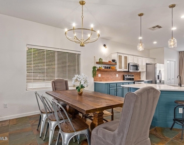 2096 E Riviera Drive - Photo Thumbnail 13