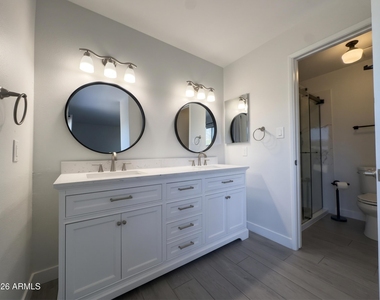 4222 E Winnetka Drive - Photo Thumbnail 16