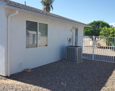 6343 E Ellis Street - Photo Thumbnail 13