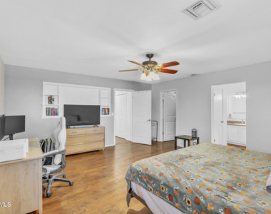 340 W Lindbergh Avenue - Photo Thumbnail 27