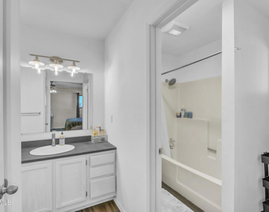 340 W Lindbergh Avenue - Photo Thumbnail 29