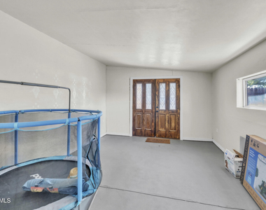 340 W Lindbergh Avenue - Photo Thumbnail 16