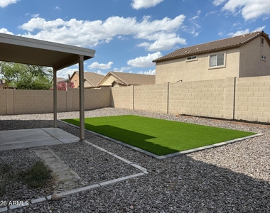11534 W Longley Lane - Photo Thumbnail 27