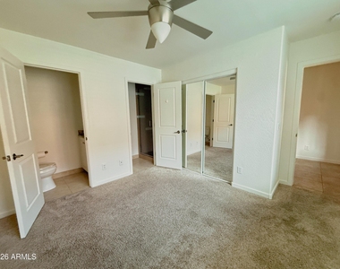 330 S Farmer Avenue - Photo Thumbnail 17