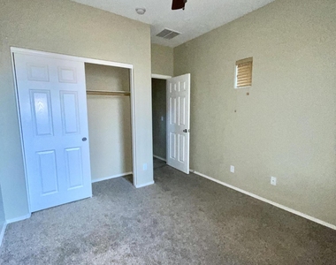 29652 N 120th Lane - Photo Thumbnail 9