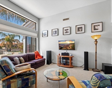 21624 N 56th Drive - Photo Thumbnail 2