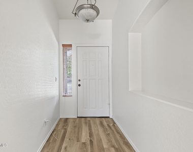16936 S 22nd Street - Photo Thumbnail 4