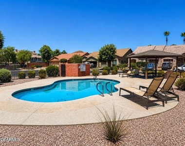 16936 S 22nd Street - Photo Thumbnail 20