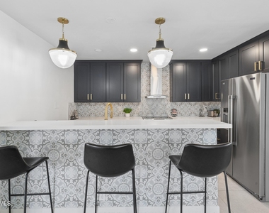 8659 E Roanoke Avenue - Photo Thumbnail 2