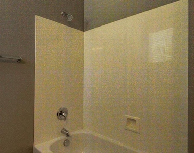 4027 E Marshall Avenue - Photo Thumbnail 21