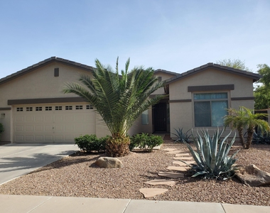 4027 E Marshall Avenue - Photo Thumbnail 5