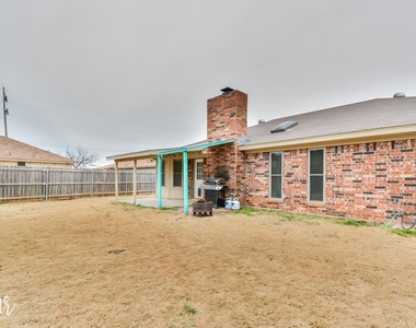 2733 Melissa Lane - Photo Thumbnail 37