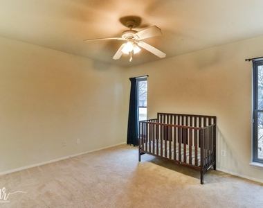 2733 Melissa Lane - Photo Thumbnail 20